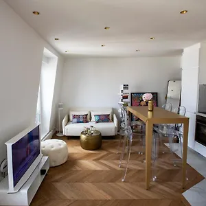 Appartement Parc Monceau Flat, Paris